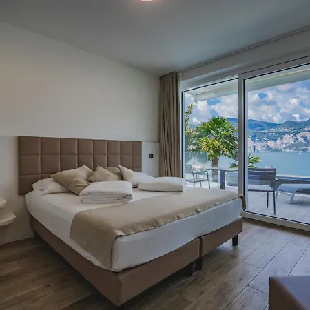 Gabbiano 4*