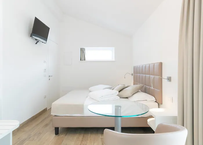 Guest house Gabbiano 3*