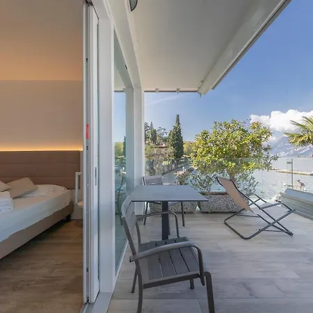 Gabbiano בית הארחה מאלצ'סינה